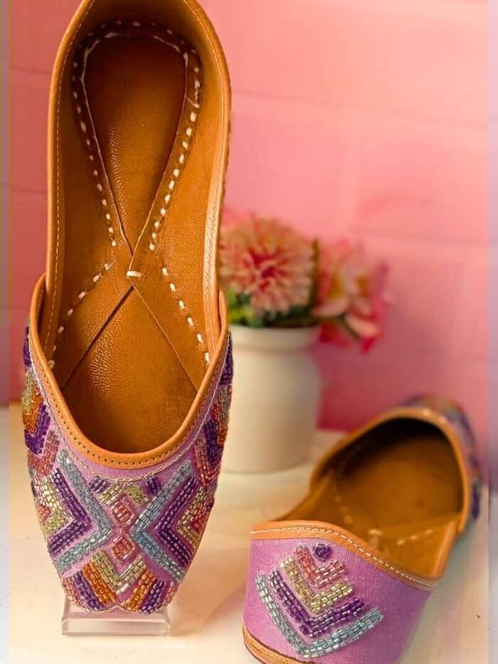 Pastel Hues Embroidered Punjabi Jutti