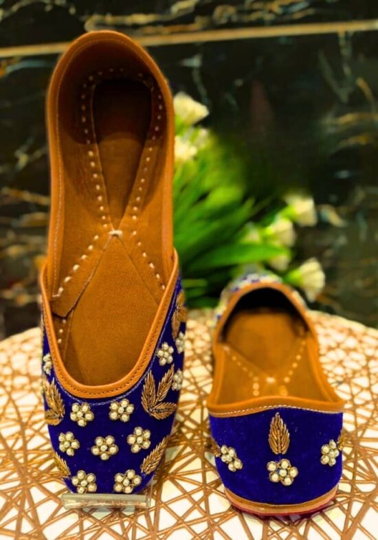 Cosmic Blue Embroidered Punjabi Jutti