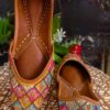 Floral Oasis Embroidered Punjabi Jutti