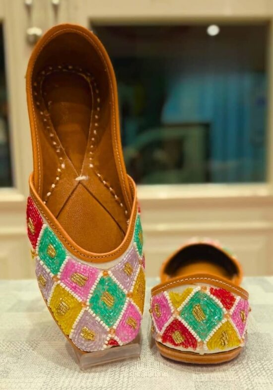 Urban Blossom Women's Punjabi Jutti