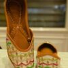 Golden Glow Embroidered Punjabi Jutti