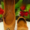 Golden Sunburst Punjabi Jutti