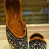 Midnight Serenity Punjabi Embroidered Jutti