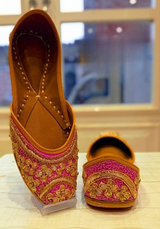 Ruby Rose Embroidered Punjabi Jutti Cobble Craze