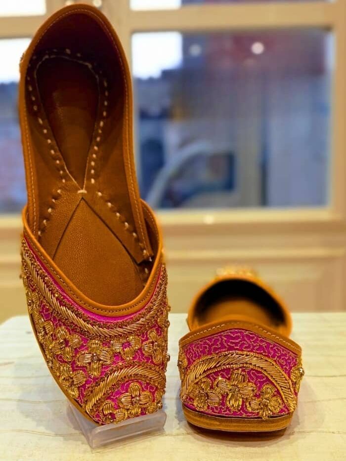 Ruby Rose Embroidered Punjabi Jutti Cobble Craze